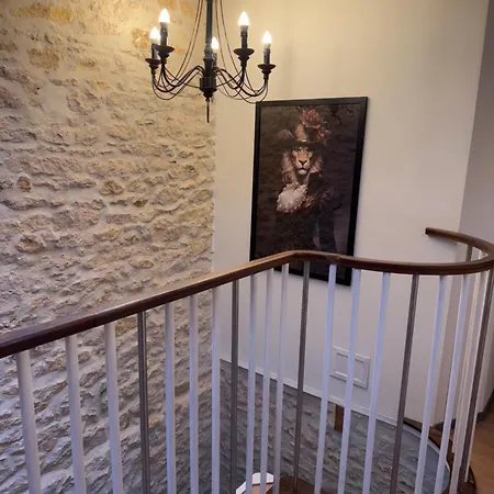 Le Clos Des Quatre Lieues Guest house Cartelegue