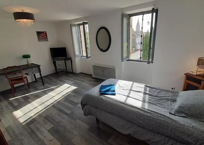 Le Clos Des Quatre Lieues Cartelegue